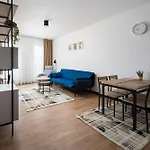 Apartment National Stadium *