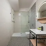 Apartment National Stadium *