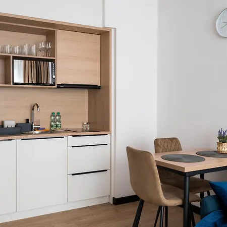 National Stadium 公寓 *