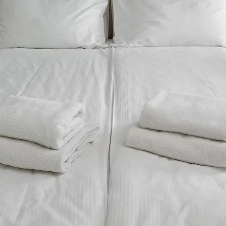 National Stadium Апартаменты *